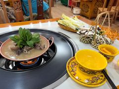 -藏味八珍特色火锅