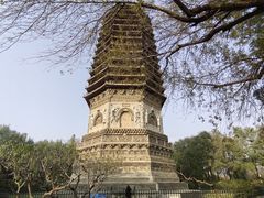 -玲珑塔公园