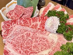 -铭牛烧肉·和牛海鲜自助(高新月牙湖店)