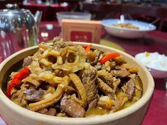 -新一家农家菜(华景新城店)