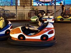 -顺德大良半月城游乐场