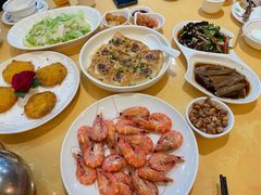 -鹏城人家海鲜酒家·23年老字号(较场尾店)