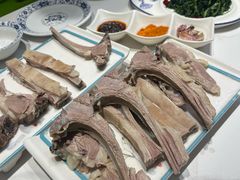 -三江源美食城