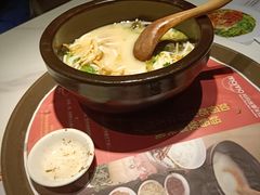 -妈妈故事米线(市府恒隆店)