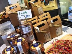 -ZING COFFEE 镜咖啡