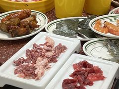 -四囍码头海鲜烧烤自助火锅(外滩南京东路悦荟广场店)