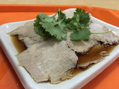 肘肉-亮亮拉面(师范路店)