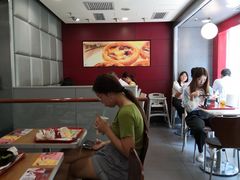 大堂-肯德基(建外SOHO店)