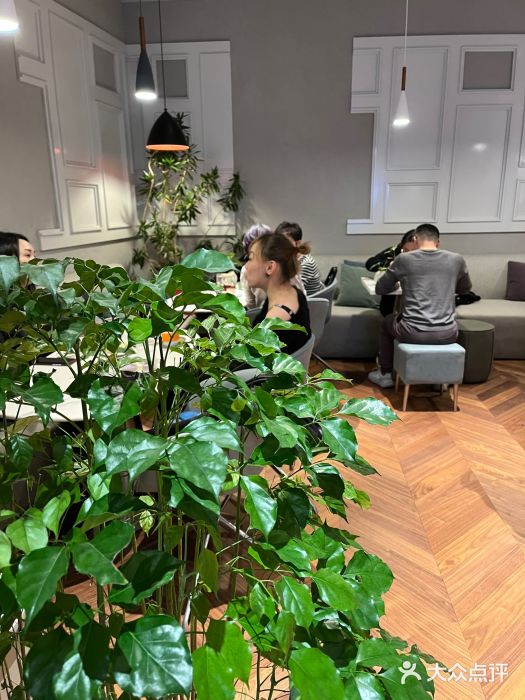 潮一不贰·法式甜品·生日蛋糕·西式简餐(外滩店)图片