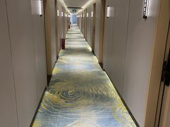 -网鱼电竞酒店(深圳福田石厦地铁站店)