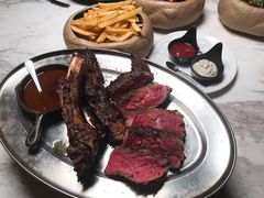 -La Mer Restaurant & Lounge