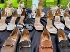 -广州周大福金融中心