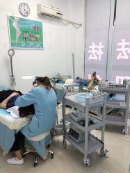 -苗方清颜专业祛痘