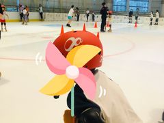 -成都冰纷万象滑冰场