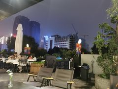-STARRY CAFE & LOUNGE BAR(高新店)