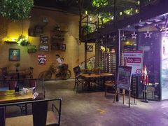 -胡桃里乐队酒馆(农科路店)