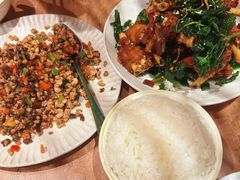 -浩海火燒雲傣家菜(芮欧百货店)