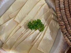 云南石屏豆皮-滇色蒸汽石锅鱼(京华城店)