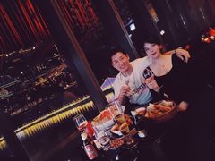 -大连君悦酒店 · VIVA(星海广场店)
