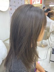 -虫二·专注健康烫染沙龙