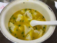 -笑来喜馄饨小笼工坊(通扬路店)