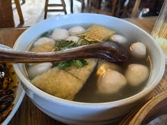 香菜鱼圆汤-双塔老饭店