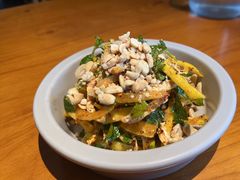 柠檬辣青芒手撕鸡-SHAN山(前滩太古里店)