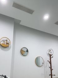 -苗医生专业祛痘·皮肤管理