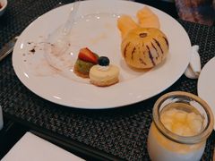 -怡聚轩全日制自助餐厅(大中华喜来登酒店)