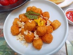 -大树餐厅(红旗街万达店)