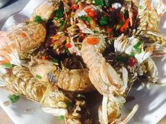 -覃记海鲜美食餐厅