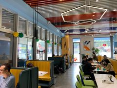 大堂-简荟厨·西式简餐(花都雅乐城店)