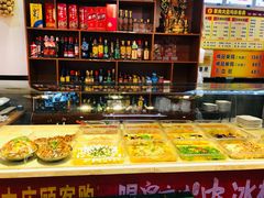自助取餐区-农夫大盘鸡(经八路总店)