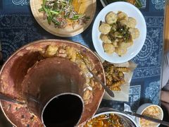 -蜗牛小馆醉乡民谣云南菜(惠新西里店)