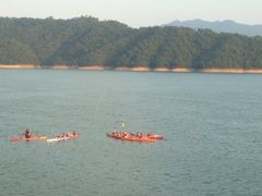 泛舟湖上-杭州千岛湖滨江希尔顿度假酒店