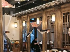 -聚汇三少·龙虾·中餐厅(莫邪路新天地店)