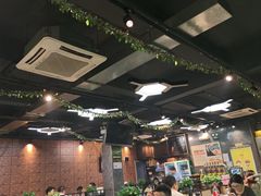 -云晓光头烧烤吧(德平路店)