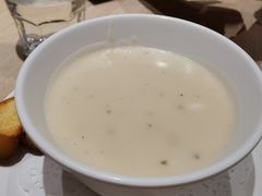 蘑菇忌廉汤-卡朋西餐(悦汇城店)