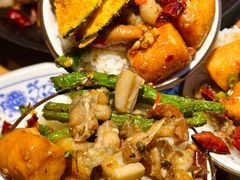-小三峡食府(西五路店)