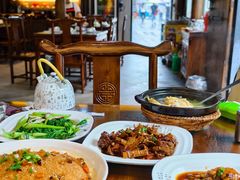 -缘来聚·徽菜名店(黄山宏村店)