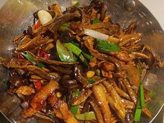 -小菜园新徽菜(镇江丹阳吾悦店)