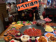 -萍姐火锅·公路夜市(武汉首店)