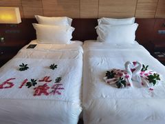 -三亚湾海居铂尔曼度假酒店