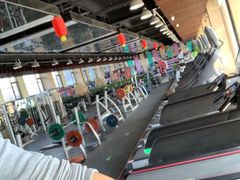 -健龙森俱乐部·游泳·健身·羽毛球综合体育馆