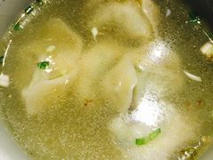 -新梅华·茶点餐厅(欧尚店)