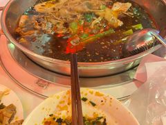 特色红油锅-川道拐耗儿鱼(置信路店)