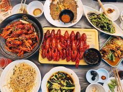 -肥肥虾庄·金牌油焖大虾(东湖欢乐谷店)