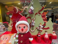 -泡泡玛特POPMART(上海环球港店)