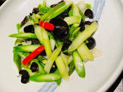 芦笋百合木耳-江太极江浙菜(马桥万达广场店)