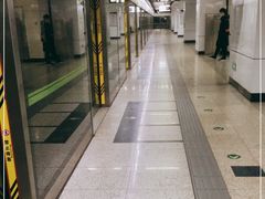 -白石桥南(地铁站)